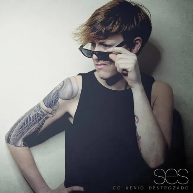 Portada de Co xenio destrozado